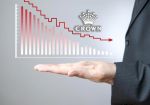 Доля прибыли Crown Resorts в Melco Crown Entertainment сократилась на 58%