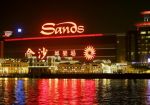 Прибыль казино Las Vegas Sands снизилась на 30%