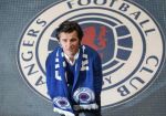 Полузащитника Rangers Джоуи Бартона обвиняют в незаконных ставках