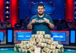 «Теперь я могу делать все, что захочу» – победитель Main Event World Championship