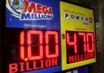 Джекпот в лотерее Mega Millions достиг 1,6 млрд долларов