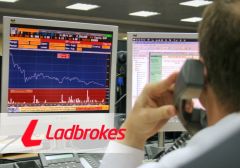 Финансовый директор Ladbrokes продал свою долю в компании