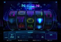 Игровой автомат Neon Reels от iSoftBet