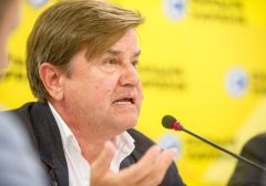 Вадим Карасев выступил против легализации азартных игр на Украине