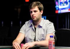 Покер онлайн: Бен Сульски выигрывает $110 800 в ряде хэдз-ап поединков