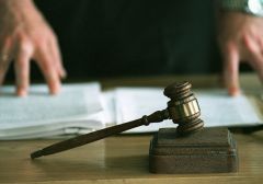 Омский суд амнистировал организатора подпольного казино