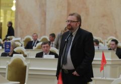Милонов: разработчики лотерей должны указывать количество билетов с выигрышем