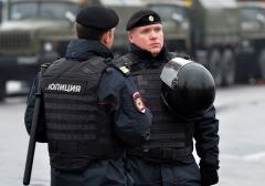 Спецназ помог пресечь деятельность игорного клуба в Барнауле