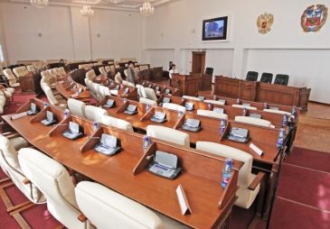 Законодательное Собрание Алтайского края приняло бюджет на 2016 год