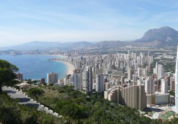Тендер на строительство казино в Испании может быть отложен - Melco International