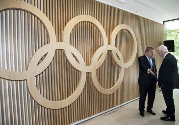 МОК призвал отстранить Россию от организации спортивных соревнований